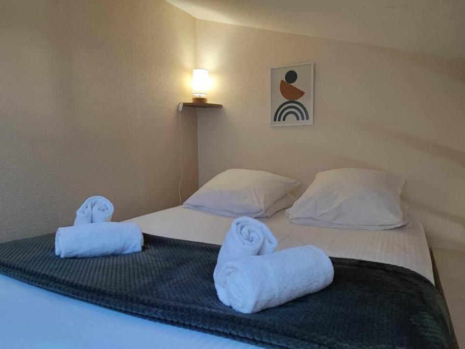 Charme De Victor Conciergeriedamecarcas Apartamento Carcassonne Exterior foto