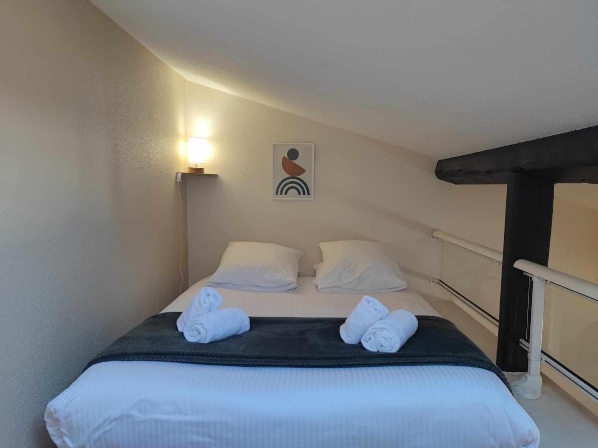 Charme De Victor Conciergeriedamecarcas Apartamento Carcassonne Exterior foto